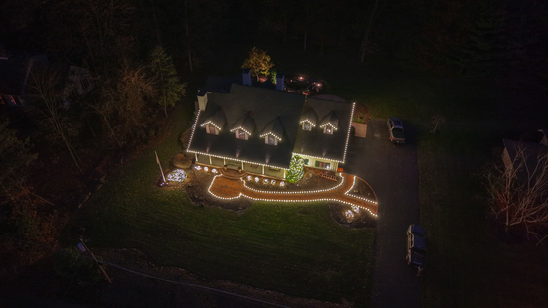 Gallery photos for Christmas Light Installation in Easton, PA: Image #1