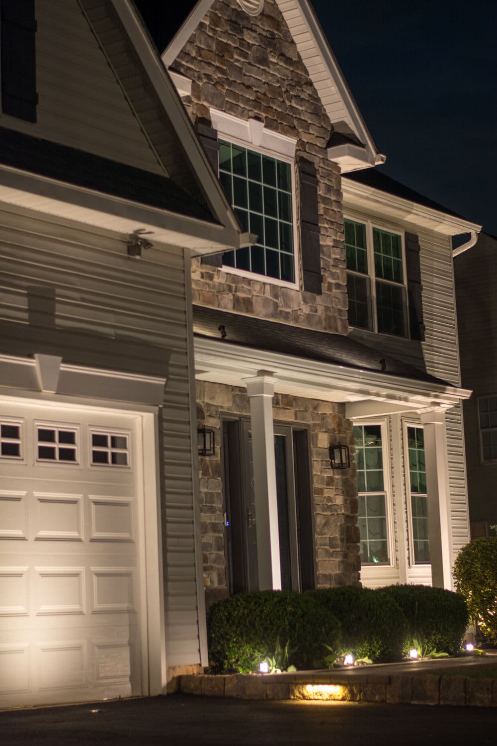 Gallery photos for Landscape Lighting - Pennsburg, PA: Image #7