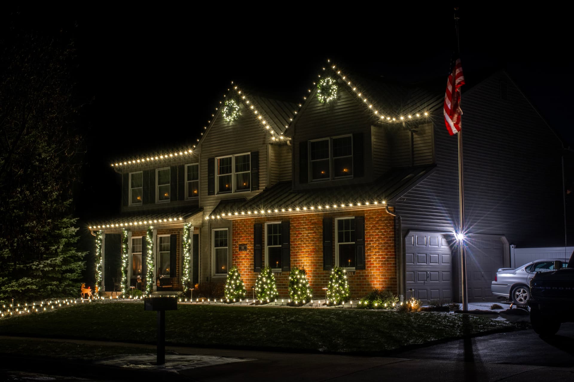 Gallery photos for Christmas Lighting in Easton, PA: Image #2