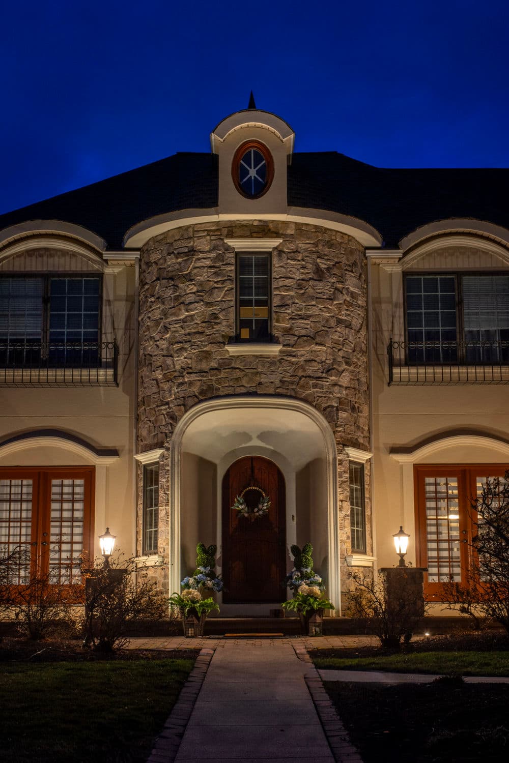 Outdoor Uplighting - Easton, PA image